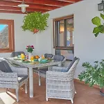 Villa Casa Petra Peaceful & Private, Sea Views, Pool & Bbq *