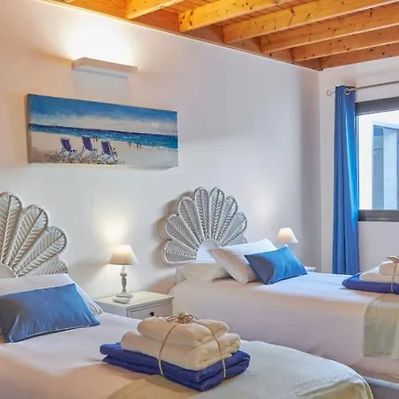 Βίλα Casa Petra Peaceful & Private, Sea Views, Pool & Bbq Πλάγια Μπλάνκα