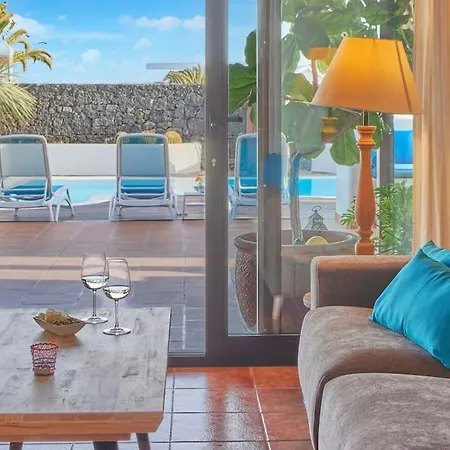 Casa Petra Peaceful & Private, Sea Views, Pool & Bbq Βίλα *