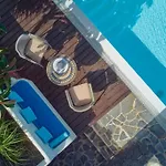 빌라 Casa Petra Peaceful & Private, Sea Views, Pool & Bbq 플라야블랑카