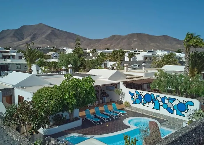 Casa Petra Peaceful & Private, Sea Views, Pool & Bbq فيلة *