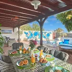 Casa Petra Peaceful & Private, Sea Views, Pool & Bbq